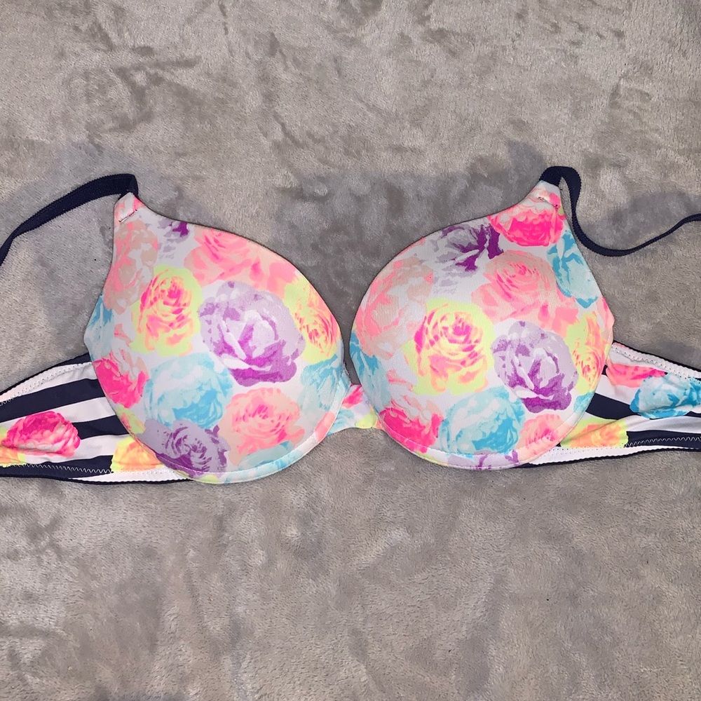 Floral Print Wear Everywhere Push-Up
